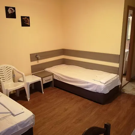 с морски изглед в 4*