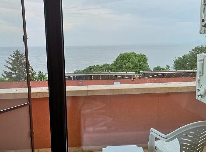 Casa de hóspedes Sea View 4*