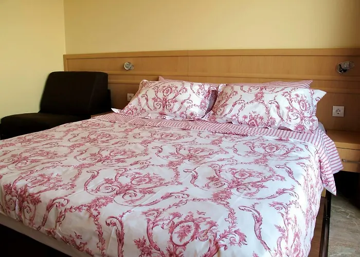 Sea View بيت ضيافة نيسيبار